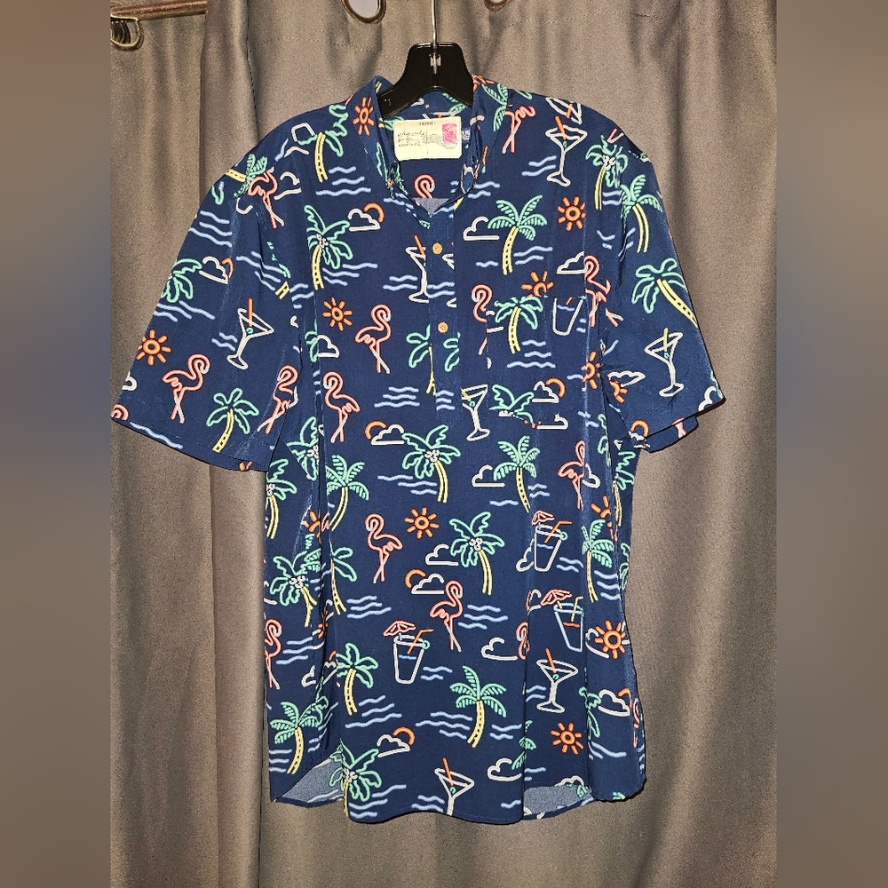 Chubbies XL One Man Wolf Pack Neon Light Popover with Half-Button front